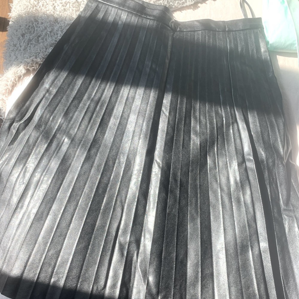 Faux feather skirt - back to the 80s